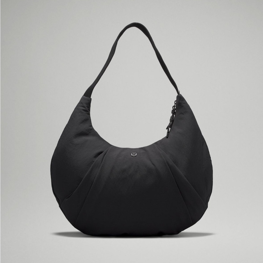 Lululemon Pleated Shoulder bag